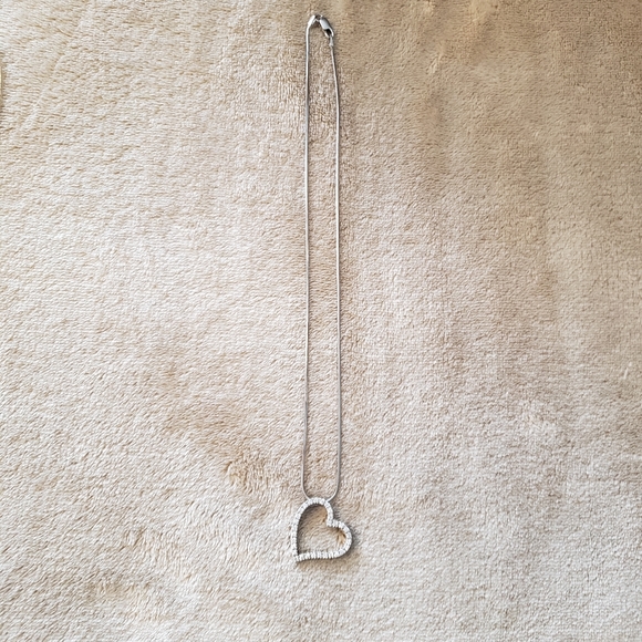 Sterling silver and cubic zirconia heart necklace - Picture 1 of 3